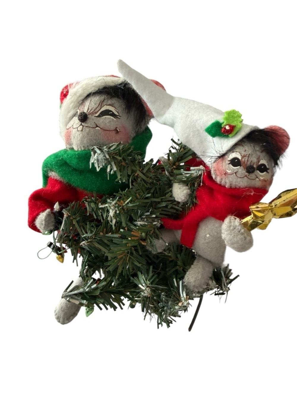 Annalee 8 inch Cheery Stocking Hat  Mice in Santa Hat with Sticking  Christmas